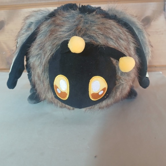 Squishable Other - Mini Squishable Death's-head Hawkmoth Plush E5